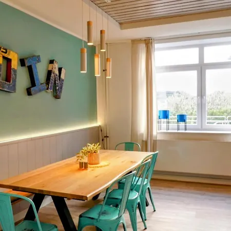 Jugendherberge Hoernum Hostel *