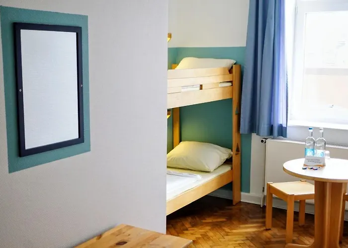 Jugendherberge Hoernum *